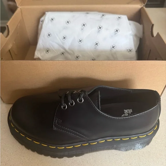 Dr Martens 1461 Quad Polished Smooth Black Platform Shoe Women’s Size 7 - Picture 3 of 4